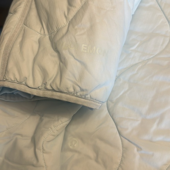 Lululemon Quilted Light Insulation Jacket
Powder Blue - Picture 10 of 11